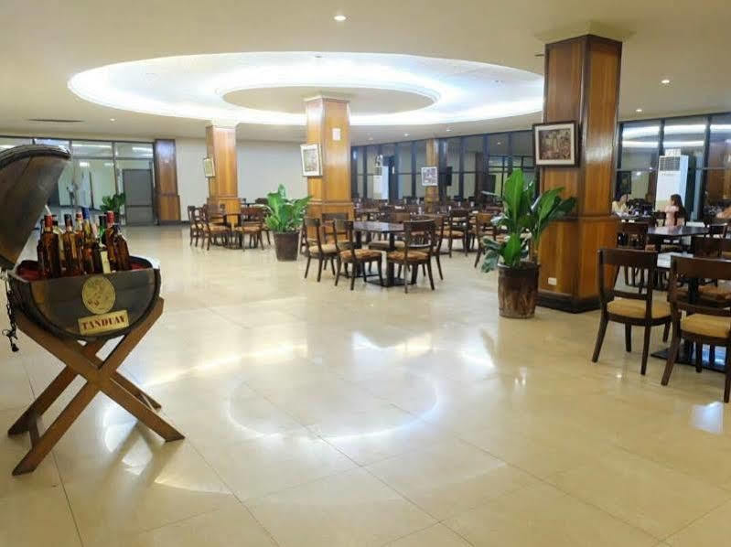 Dotties Place Hotel y Restaurante Butuan City Exterior foto